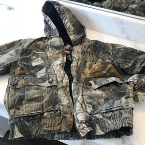 🦌🌿🍂🍁Boys sz 8 real tree camo jacket 🍁🍂🌿🦌